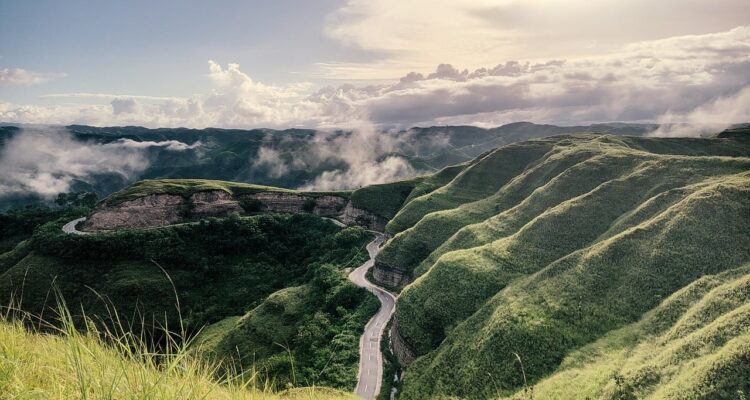 esplora nuove avventure e scoperte uniche. un viaggio affascinante ti attende, con esperienze indimenticabili in luoghi misteriosi e suggestivi.