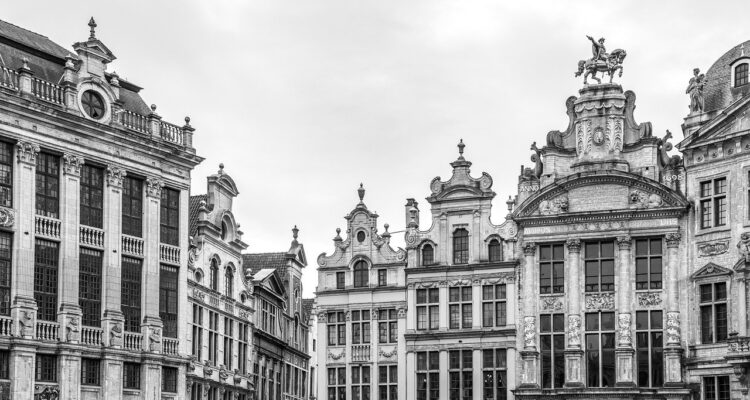 scopri le città storiche d'italia, ricche di patrimonio culturale e architettura affascinante. esplora strade incantevoli, monumenti secolari e tradizioni uniche che raccontano la storia di un paese straordinario.