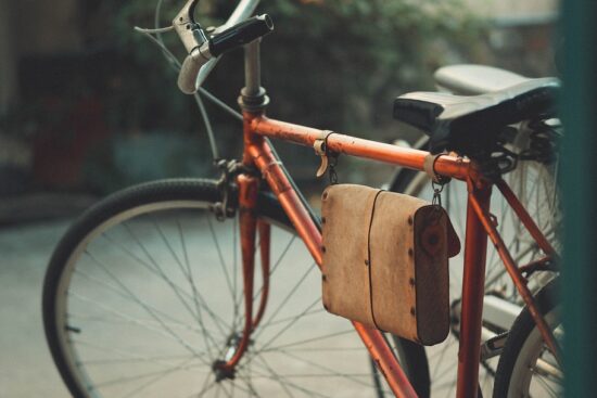 scopri l'italia in un modo unico con i nostri tour in bicicletta. esplora paesaggi mozzafiato, culture affascinanti e delizie culinarie mentre pedali in compagnia di esperti. un'avventura indimenticabile ti aspetta!