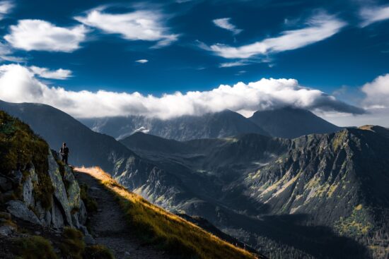 scopri come le comunità di viaggio possono arricchire le tue avventure. unisciti a gruppi di appassionati, condividi esperienze, consigli di viaggio e trova ispirazione per la tua prossima meta.