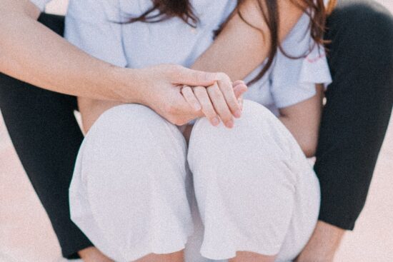 scopri le meraviglie dei viaggi romantici: fuga con il tuo amore tra paesaggi incantevoli, cene a lume di candela e avventure indimenticabili. rendi ogni momento speciale e crea ricordi preziosi insieme.