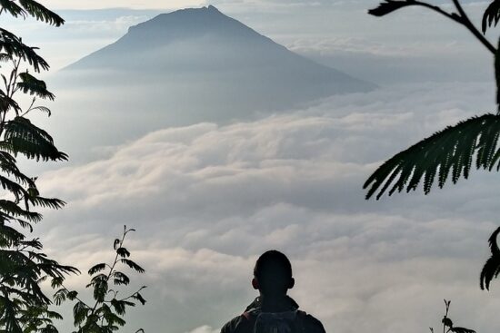 scopri l'emozione del viaggio da solo: avventure indimenticabili, crescita personale e nuove connessioni. un'opportunità per esplorare il mondo secondo i tuoi ritmi.