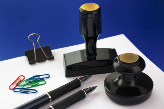 scopri tutto ciò che devi sapere sui permessi di viaggio: requisiti, procedure e consigli utili per pianificare il tuo viaggio senza intoppi.